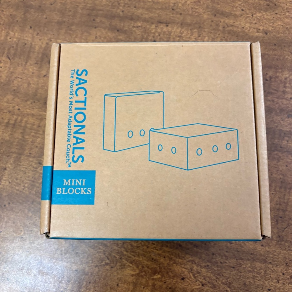 Lovesac Sactionals Mini Blocks Set Natural Wood Magnetic EB0864